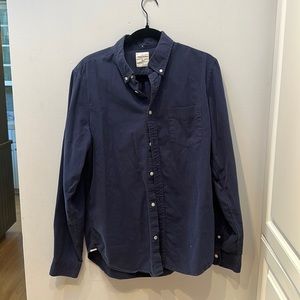 Gap “the modern Oxford” in navy